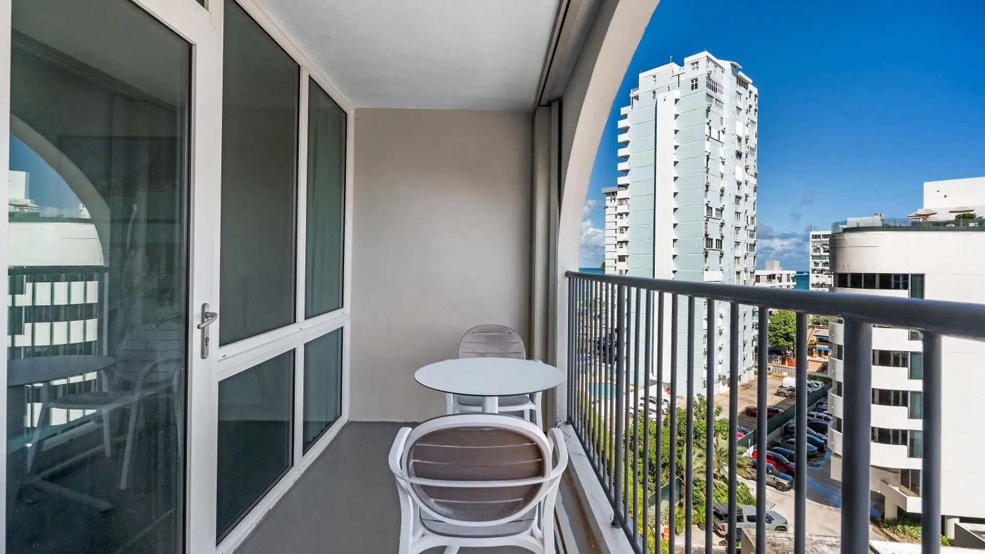 Aparthotel Esj Towers By Chana San Juan