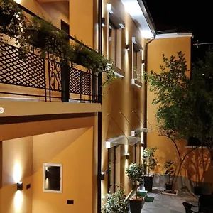  Hotel Jasmine Albania